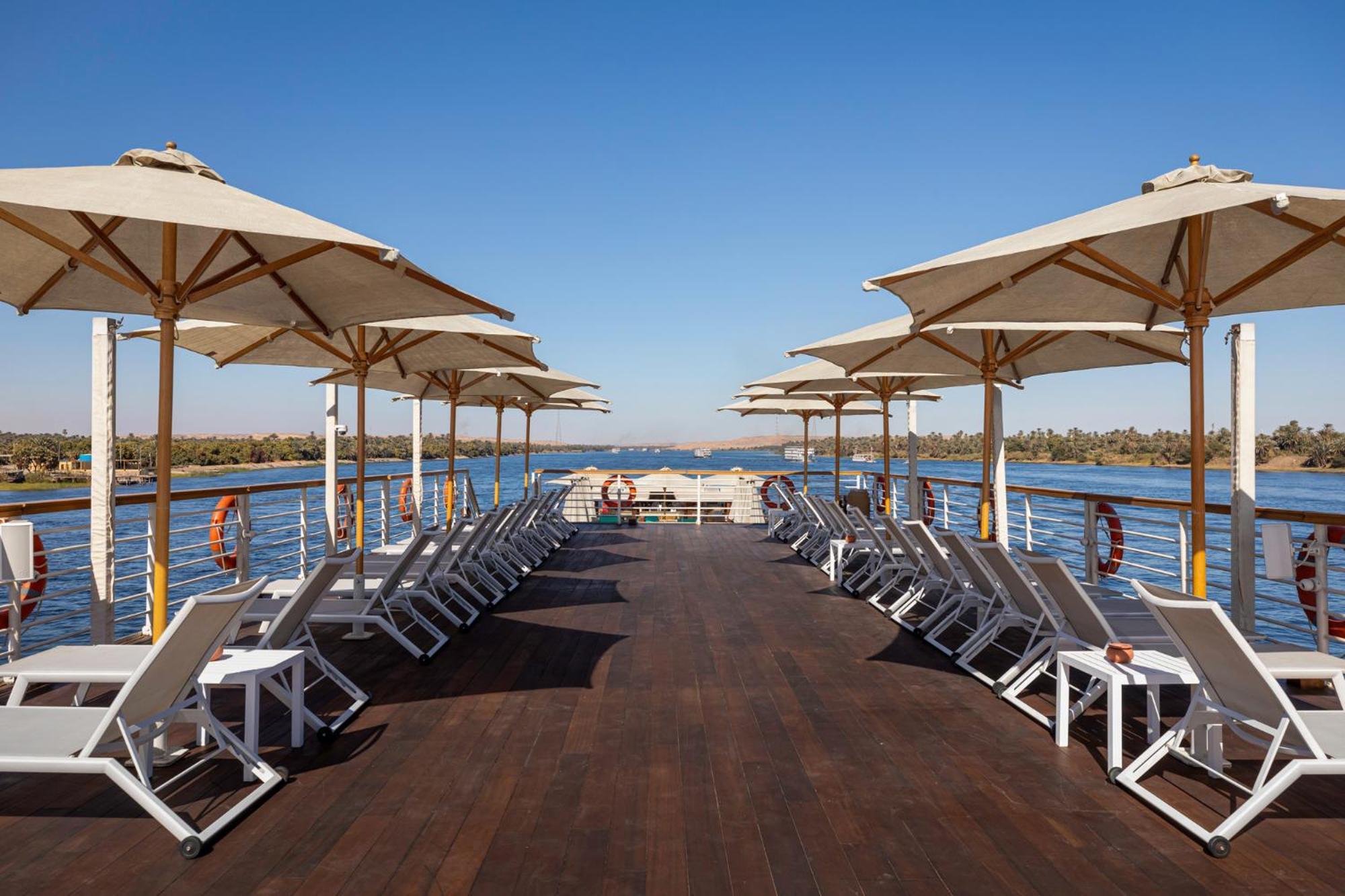 Tia Boutique Nile Cruise - Every Monday From Luxor For 04 & 07 Nights - Every Friday From Aswan For 03 & 07 Nights المظهر الخارجي الصورة
