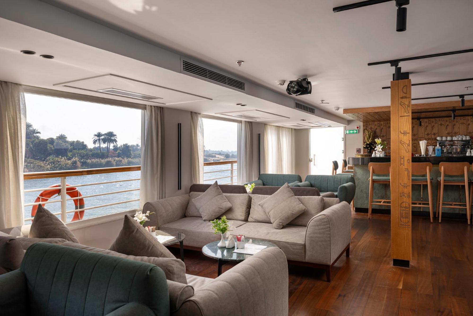 Tia Boutique Nile Cruise - Every Monday From Luxor For 04 & 07 Nights - Every Friday From Aswan For 03 & 07 Nights المظهر الخارجي الصورة